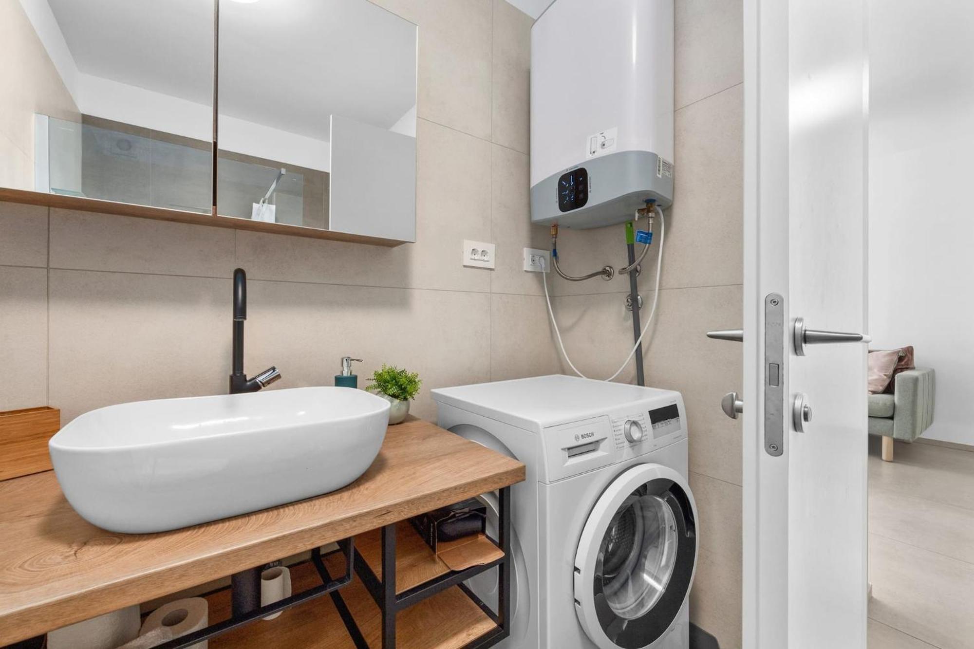 Sunshine Apartment Cres
